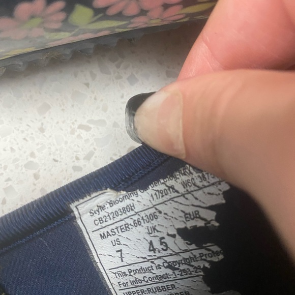 clogs - Picture 2 of 2